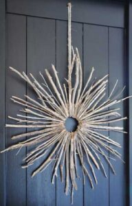 Starburst Twig Wreath Image